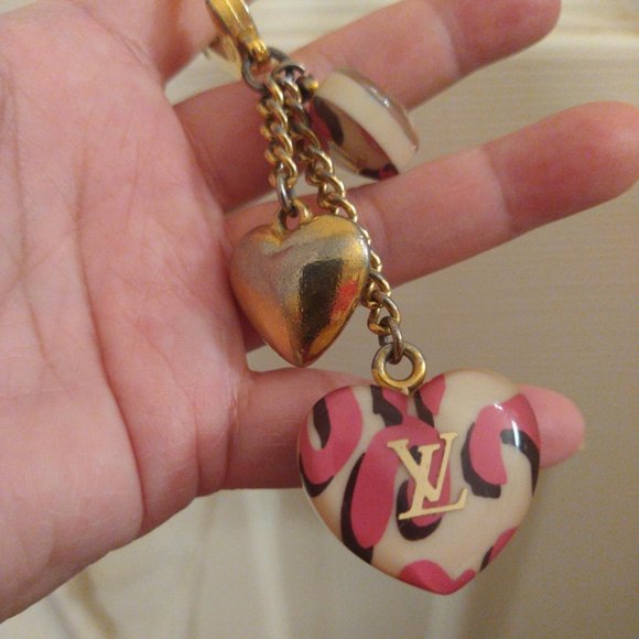 Louis Vuitton Stephan Sprouse Leopard Heart Charm - Picture 5 of 8